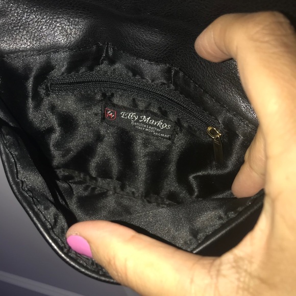 Cross body small purse great for walking - Picture 2 of 4